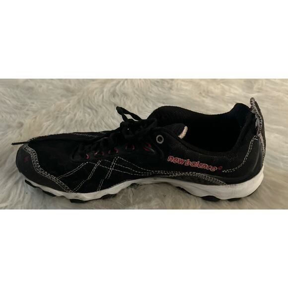 New Balance 790 Trail Running Shoes WR790BW Womens Size 12 Black & Hot Pink Cute - Picture 4 of 16